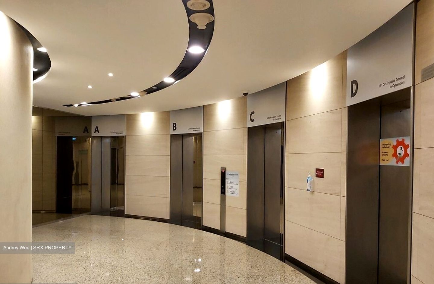 Ocbc Centre (D1), Office #392235071